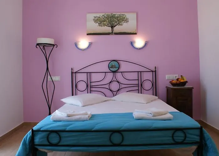 Pensión Verykokkos Naxos City