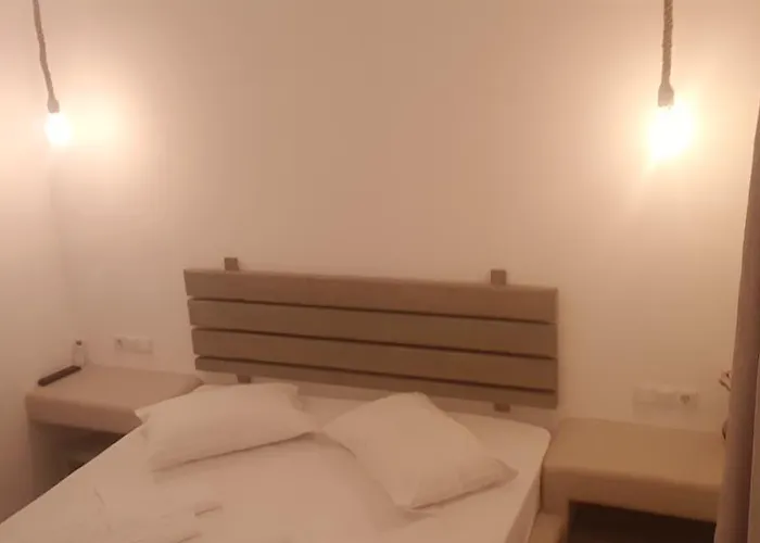 Verykokkos Naxos City